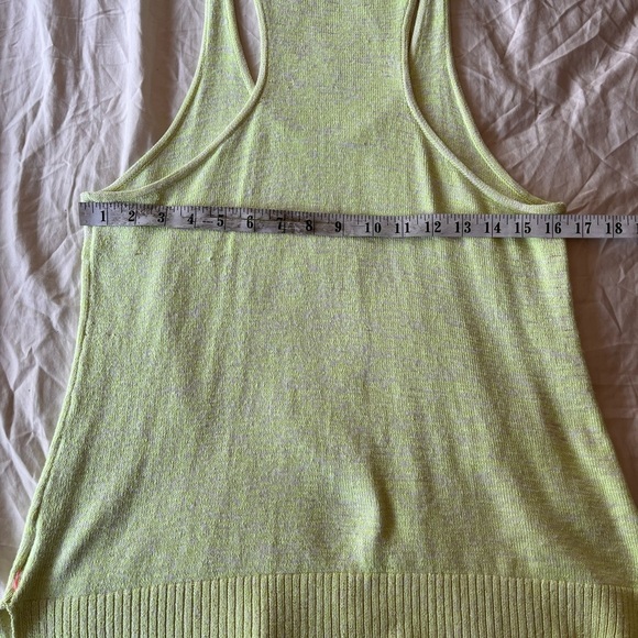 TNA Knit Oversized Racerback Tank M Pale Neon Green - Picture 10 of 15